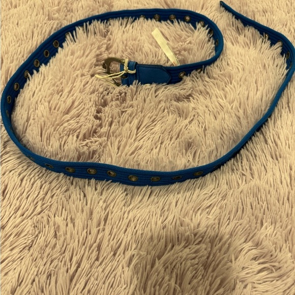 Free People
Avril Grommet Leather Woven Extra-Long Belt in Cobalt Blue M/ L - Picture 8 of 9